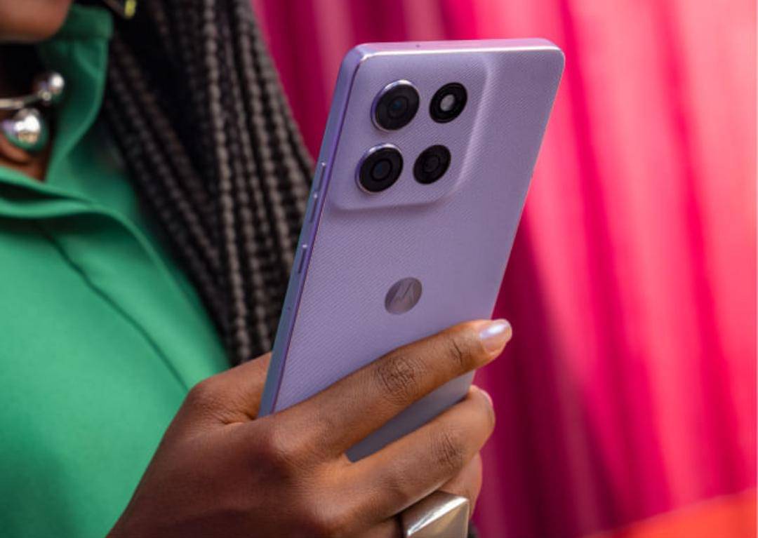 Motorola Moto G86