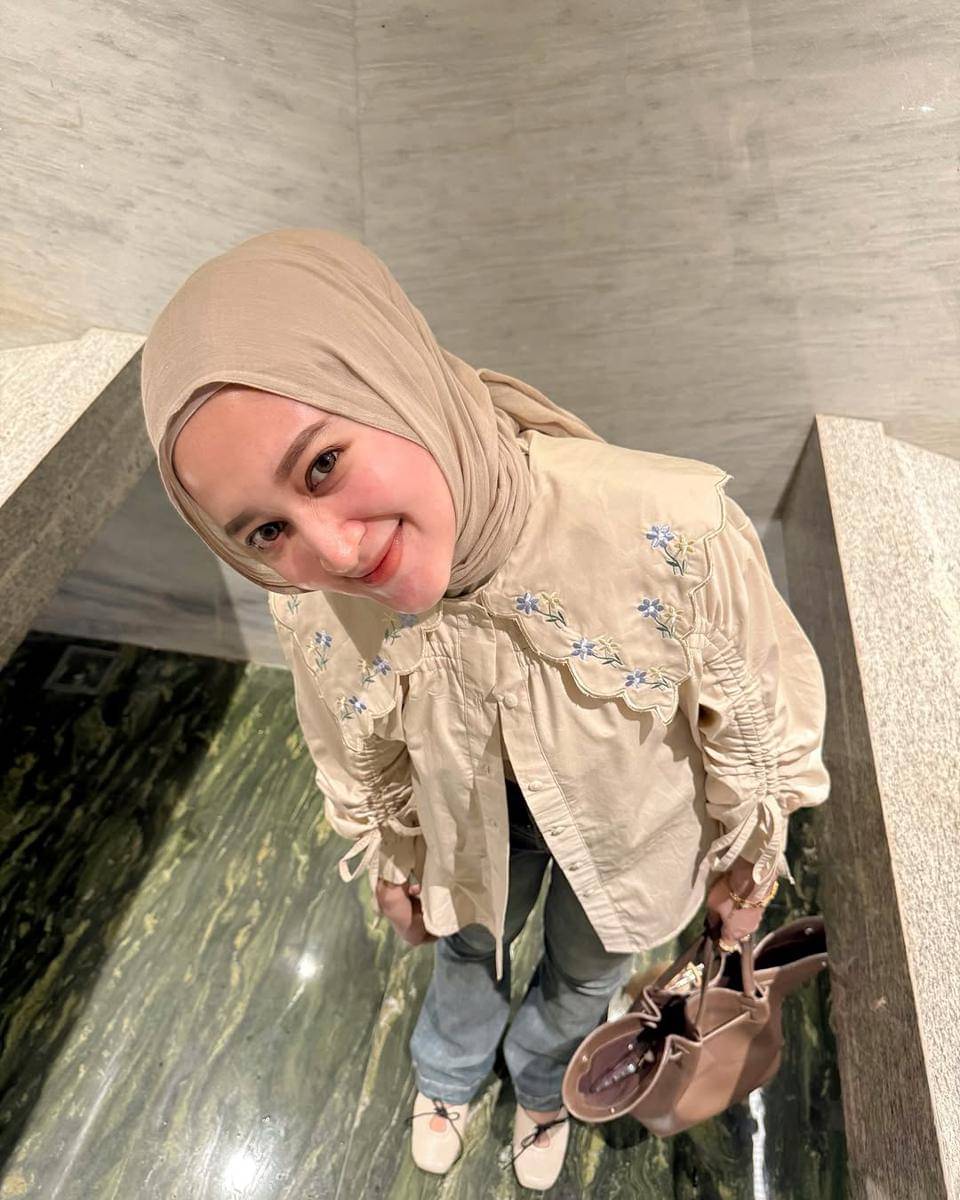 mix and match celana jeans ala Seviq Febinita