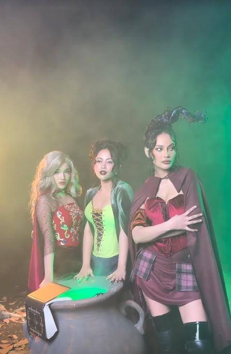 Pemotretan Halloween Erika Carlina, Fuji dan Rachel Vennya