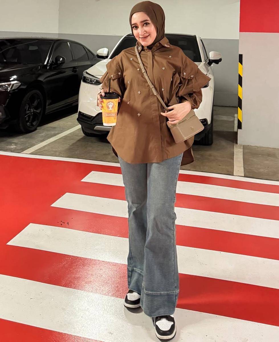 mix and match celana jeans ala Seviq Febinita