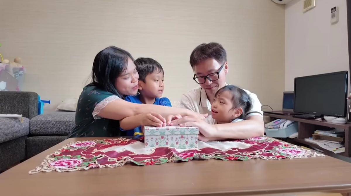 Gender Reveal Kehamilan Uma Mega Ueno Family