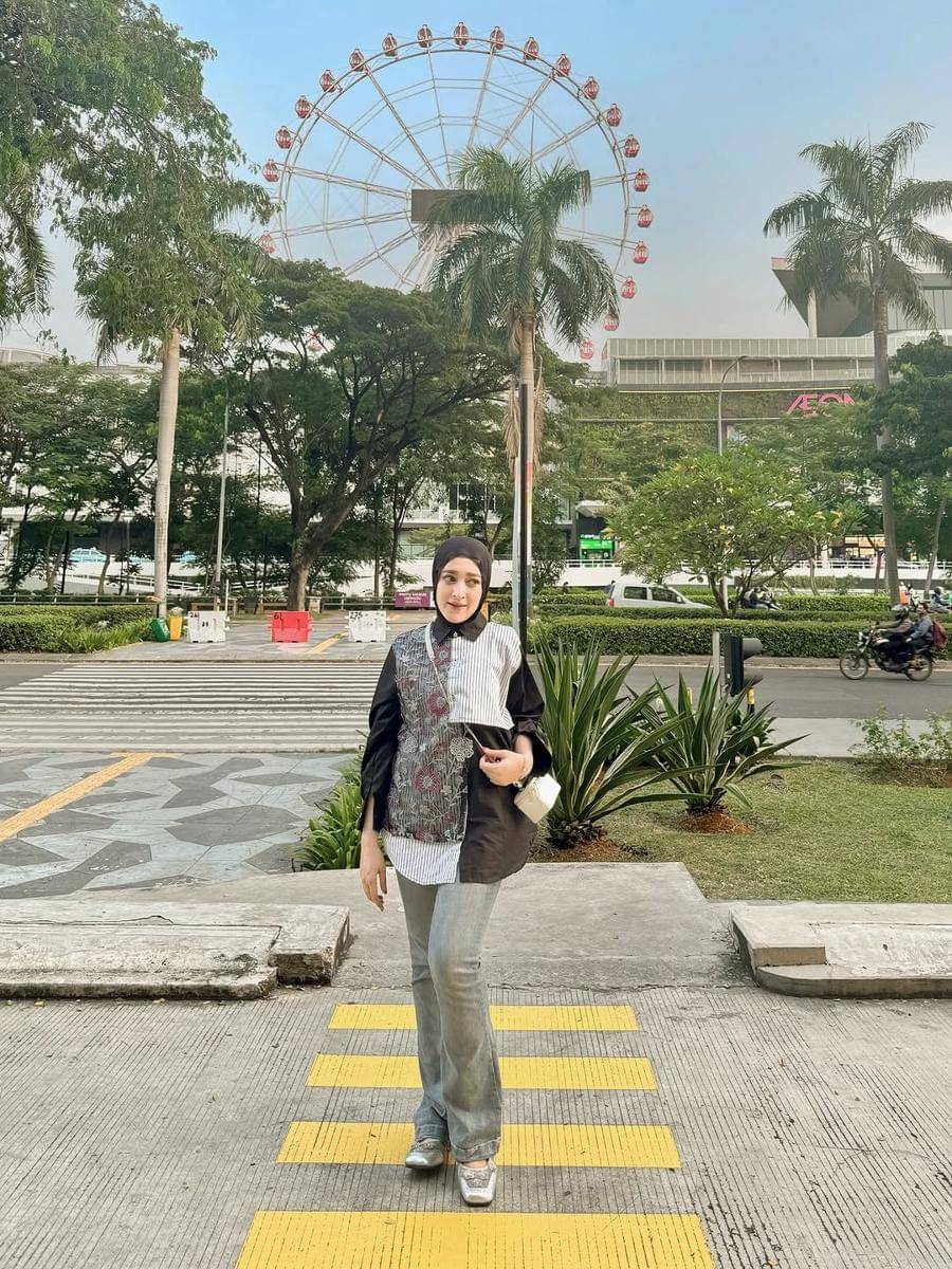 mix and match celana jeans ala Seviq Febinita