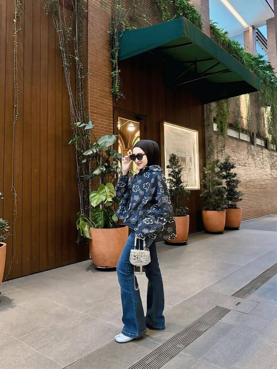 mix and match celana jeans ala Seviq Febinita