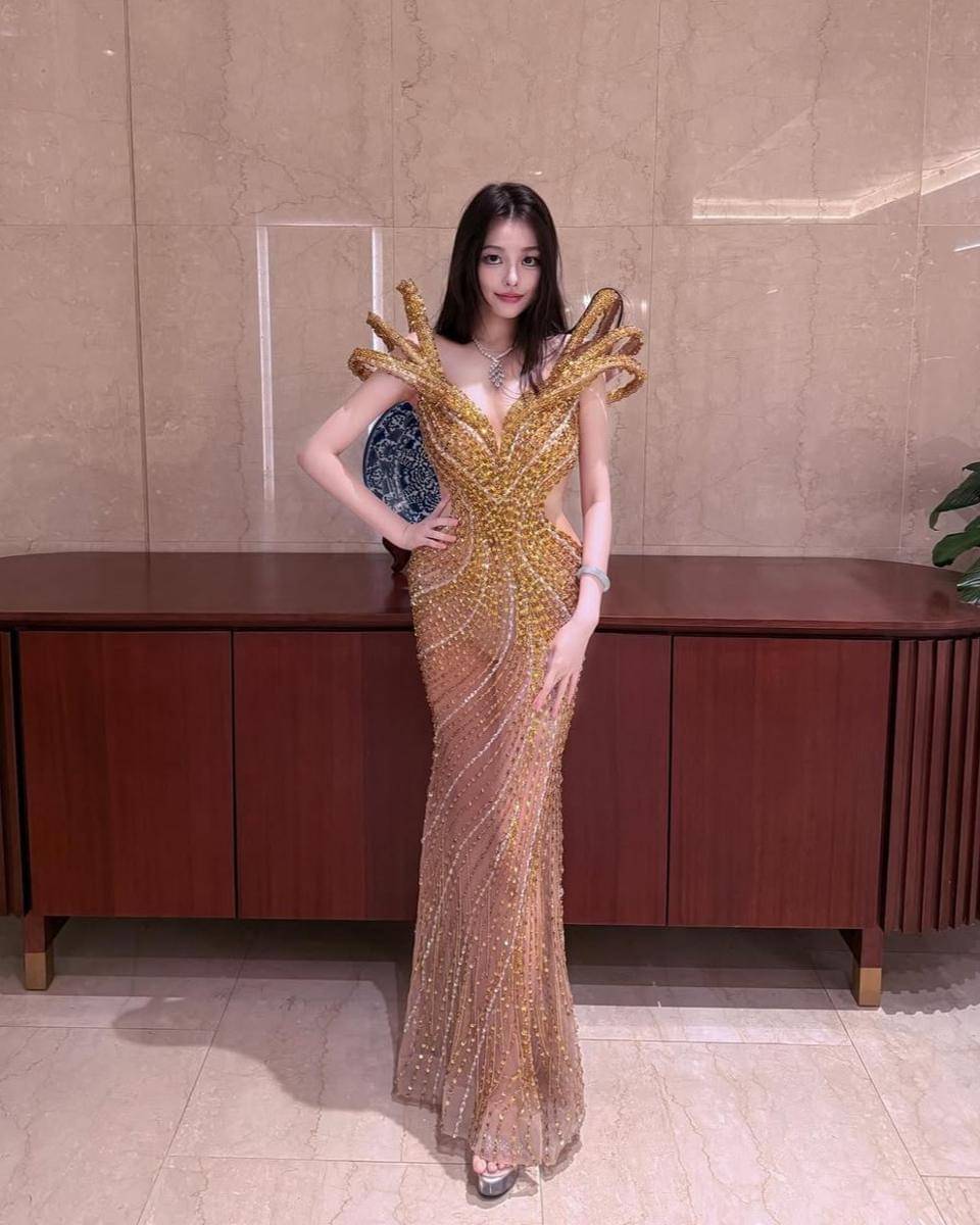 potret Kristen Feng, Miss Universe Makau 2025