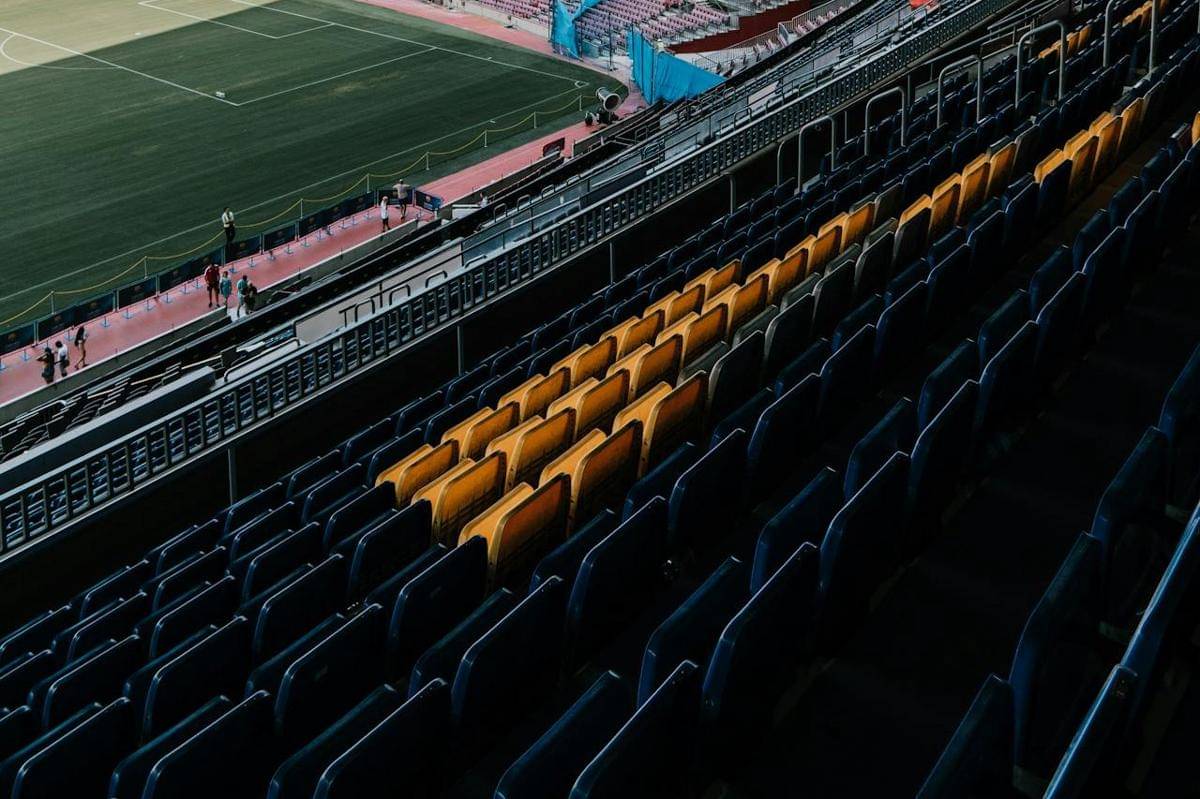 ilustrasi stadion sepak bola