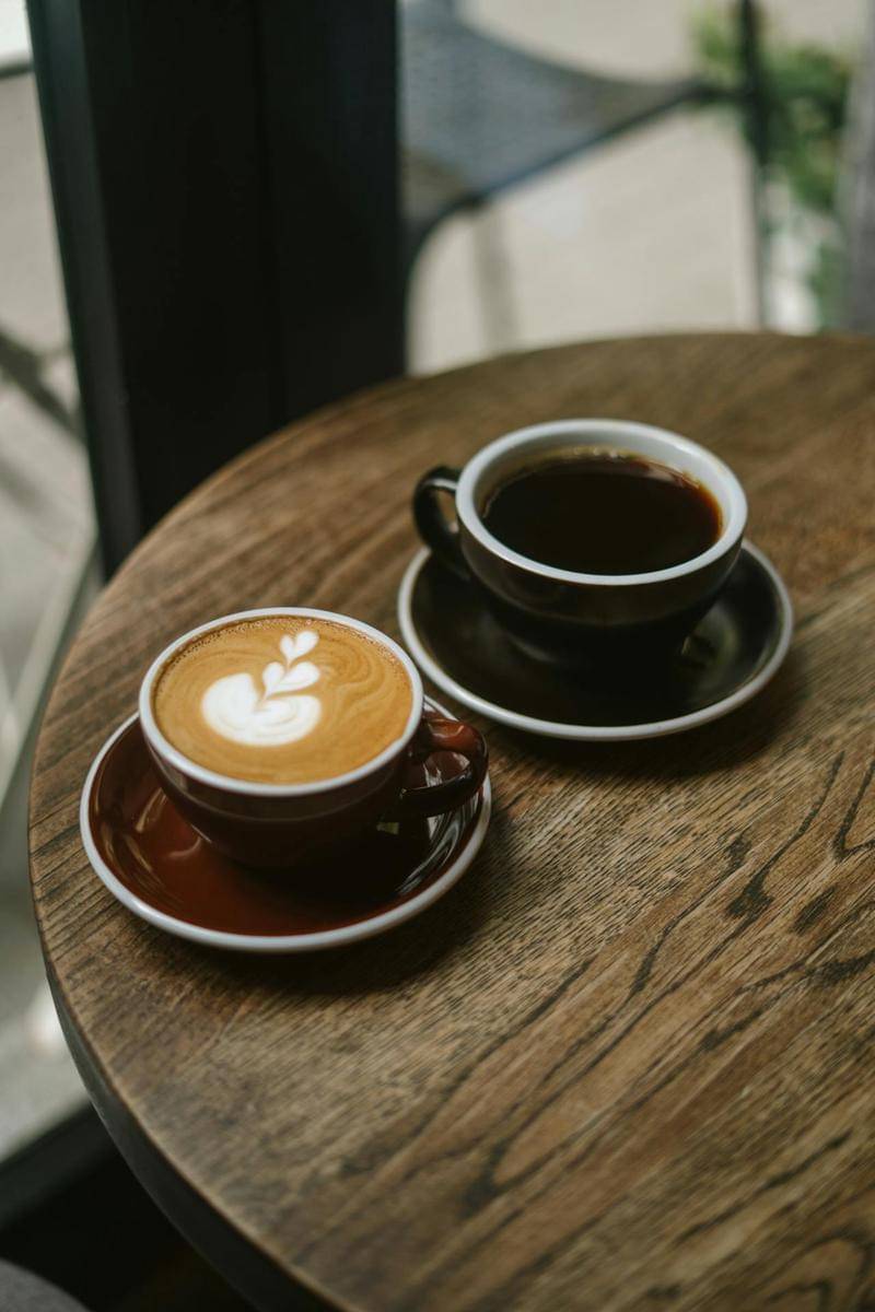 ilustrasi latte dan americano