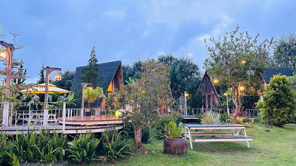 Liburan Terakhir Satu Keluarga di Glamping Posong Temanggung