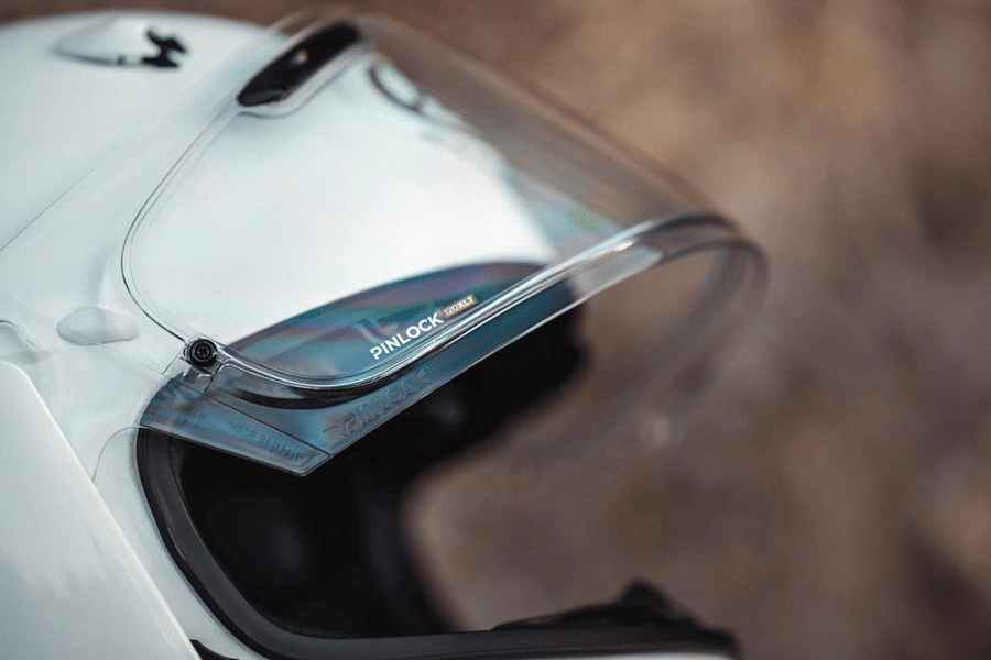 ilustrasi Pinlock helm