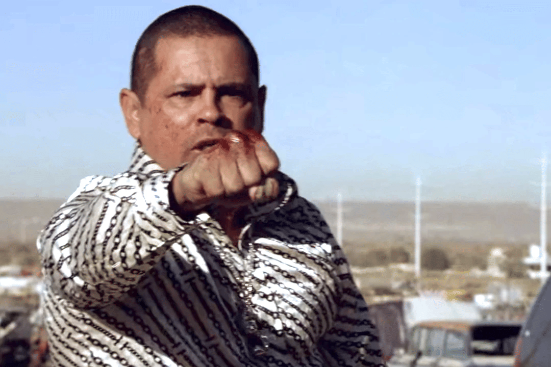 Tuco setelah memukuli No-Doze sampai mati