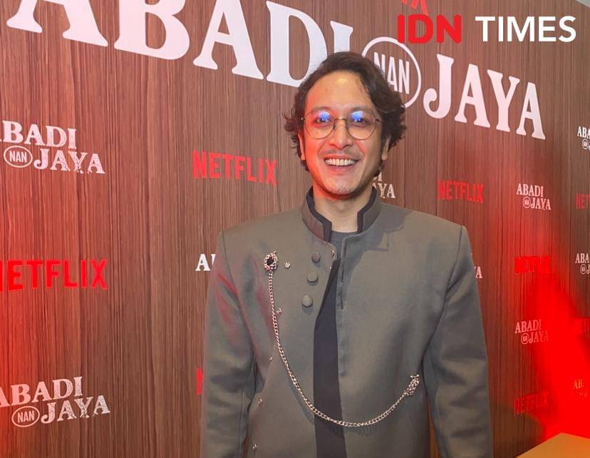 Dimas Anggara di press conference film Abadi Nan Jaya di XXI Epicentrum, Rabu (22/10/2025)