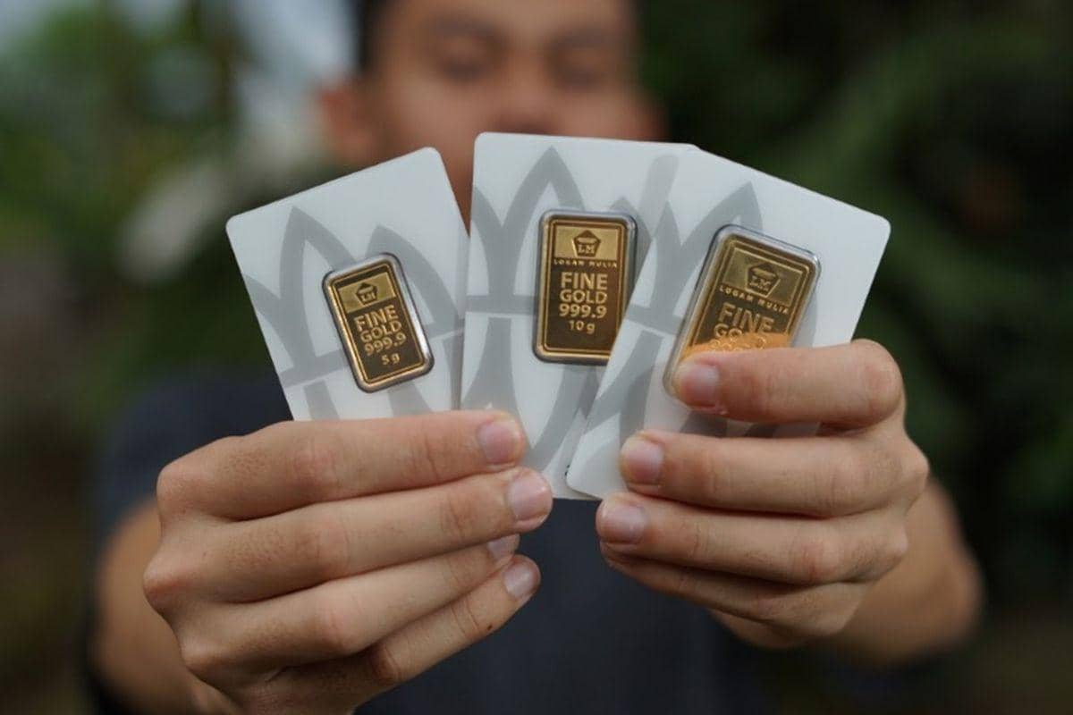 Harga emas Antam hari ini. Harga emas Antam hari ini di Pegadaian. Harga emas hari ini. Harga emas Pegadaian hari ini.