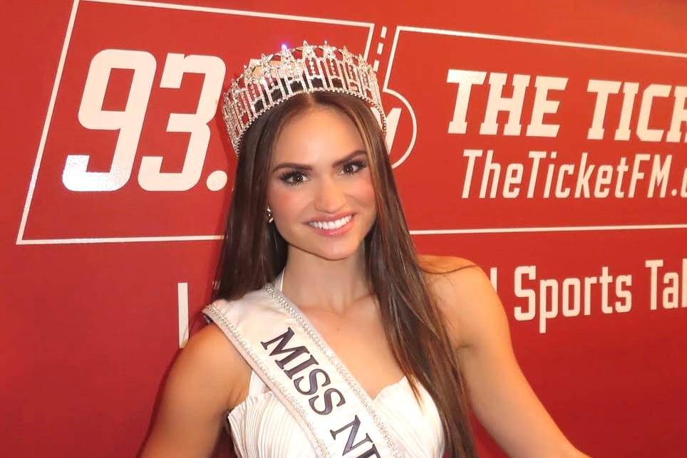 potret Audrey Eckert, Miss Universe Amerika Serikat 2025 