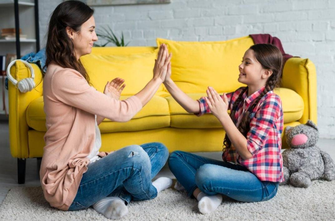 potret ibu dan anak