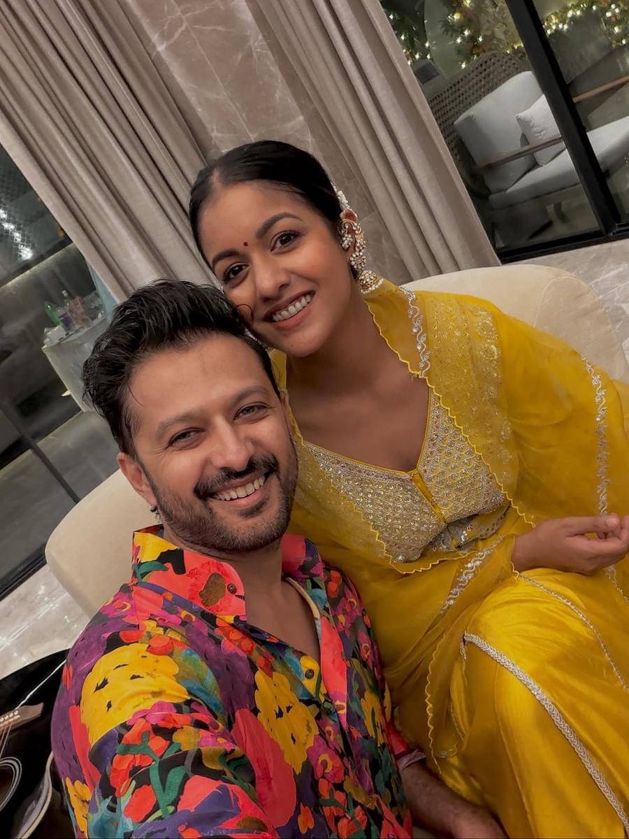 Ishita Dutta dan suami
