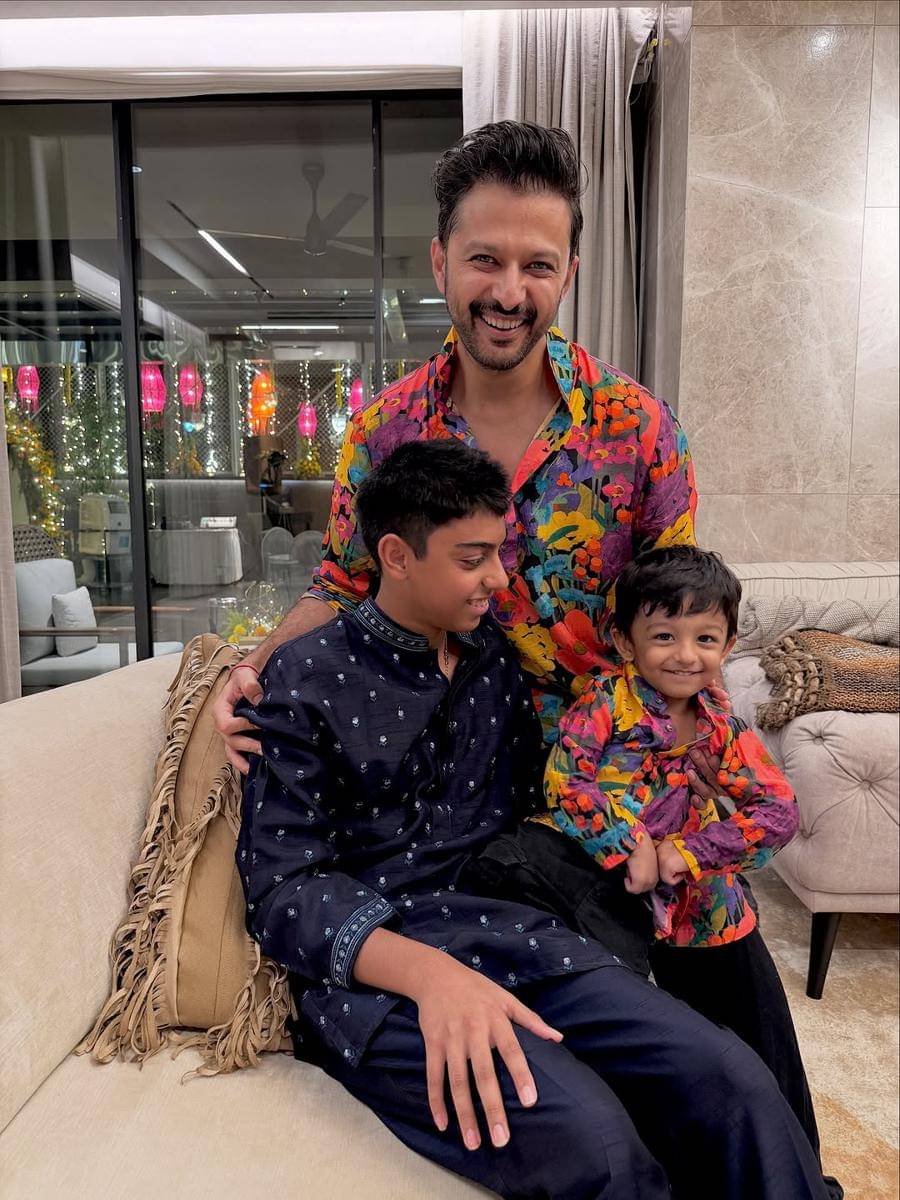 Vatsal Sheth dan Yug Devgan
