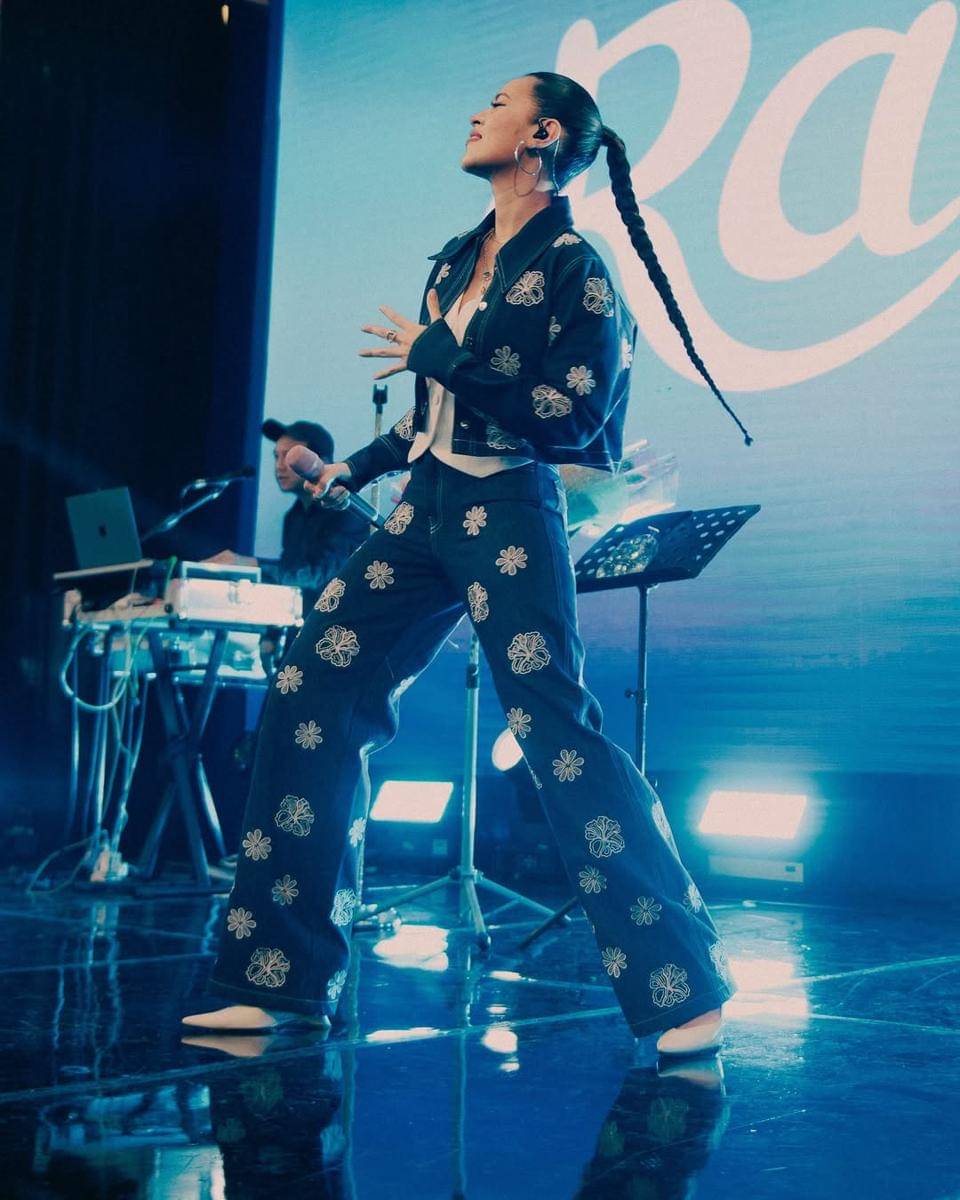 Mix and Match Denim ala Raisa