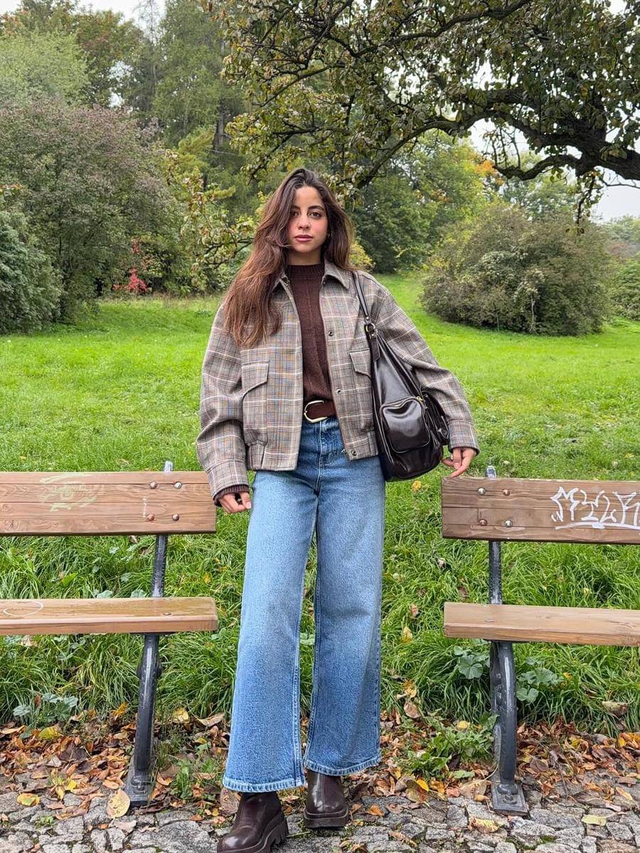 potret Sarah Hany