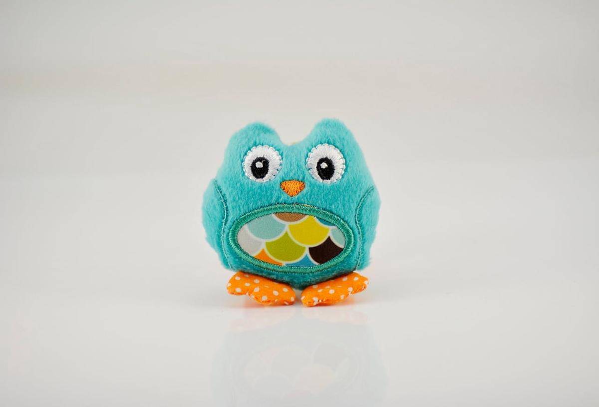 ilustrasi boneka