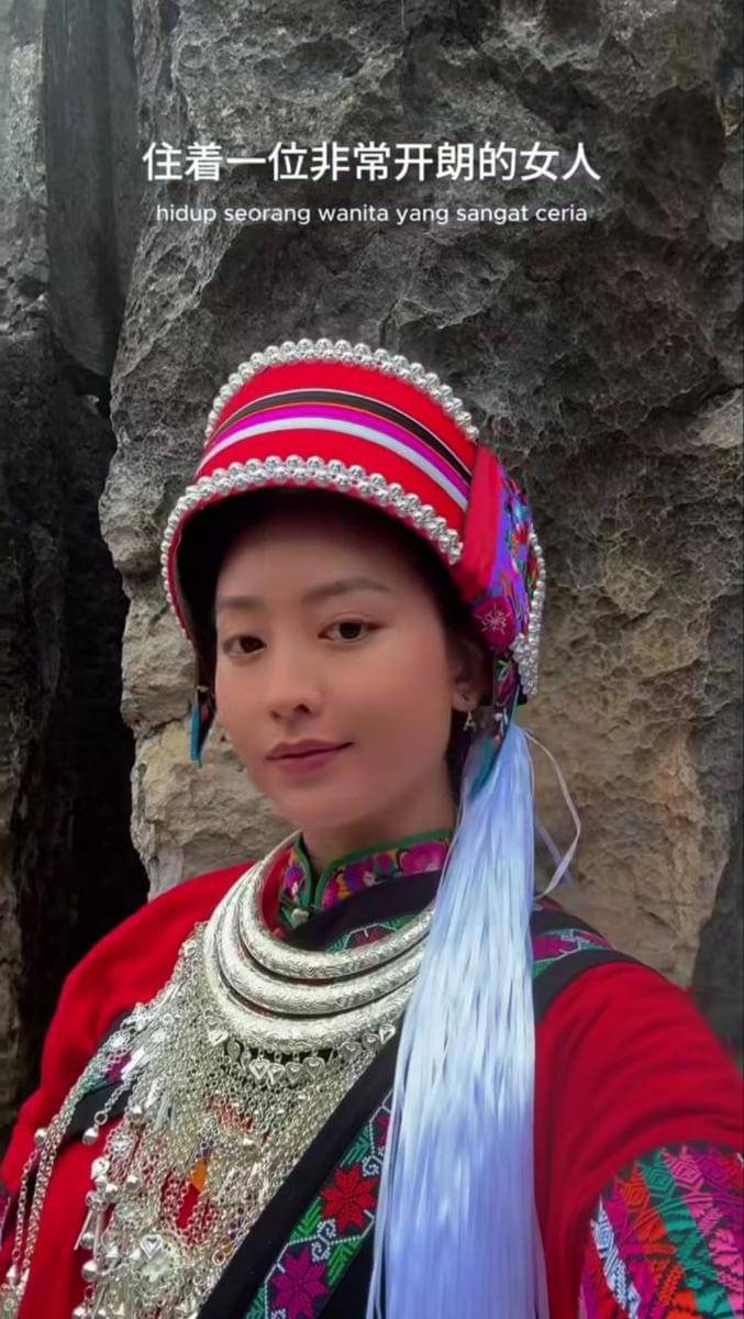 Natasha Wilona ke Yunnan, China