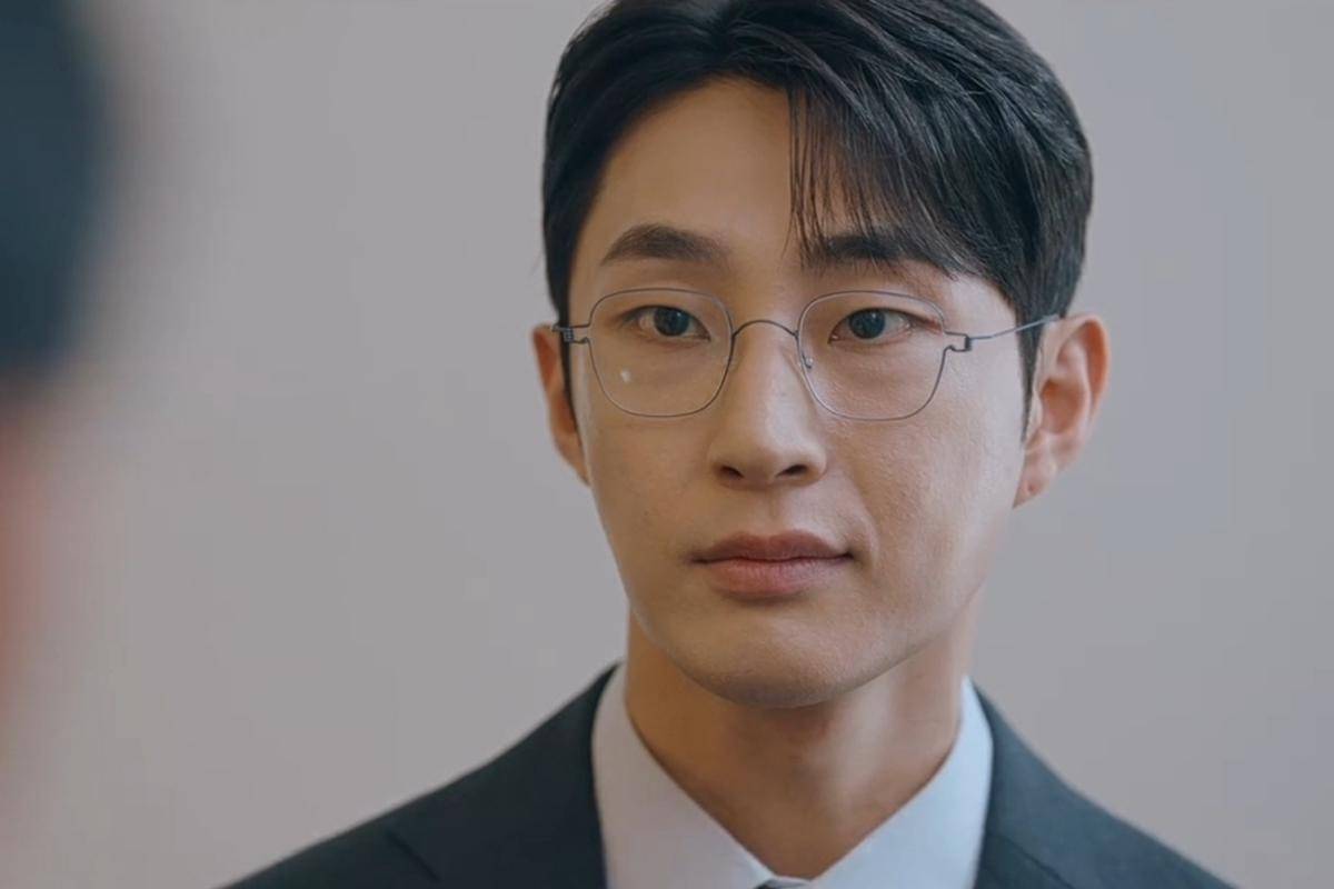 Still cut Would You Marry Me