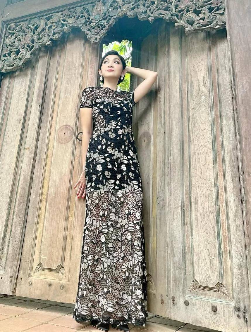Windy Wulandari (instagram.com/windyario)