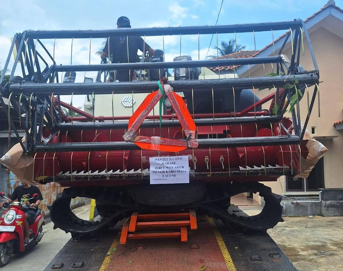 bri, bri kendal, bri peduli, bantuan alat pertanian