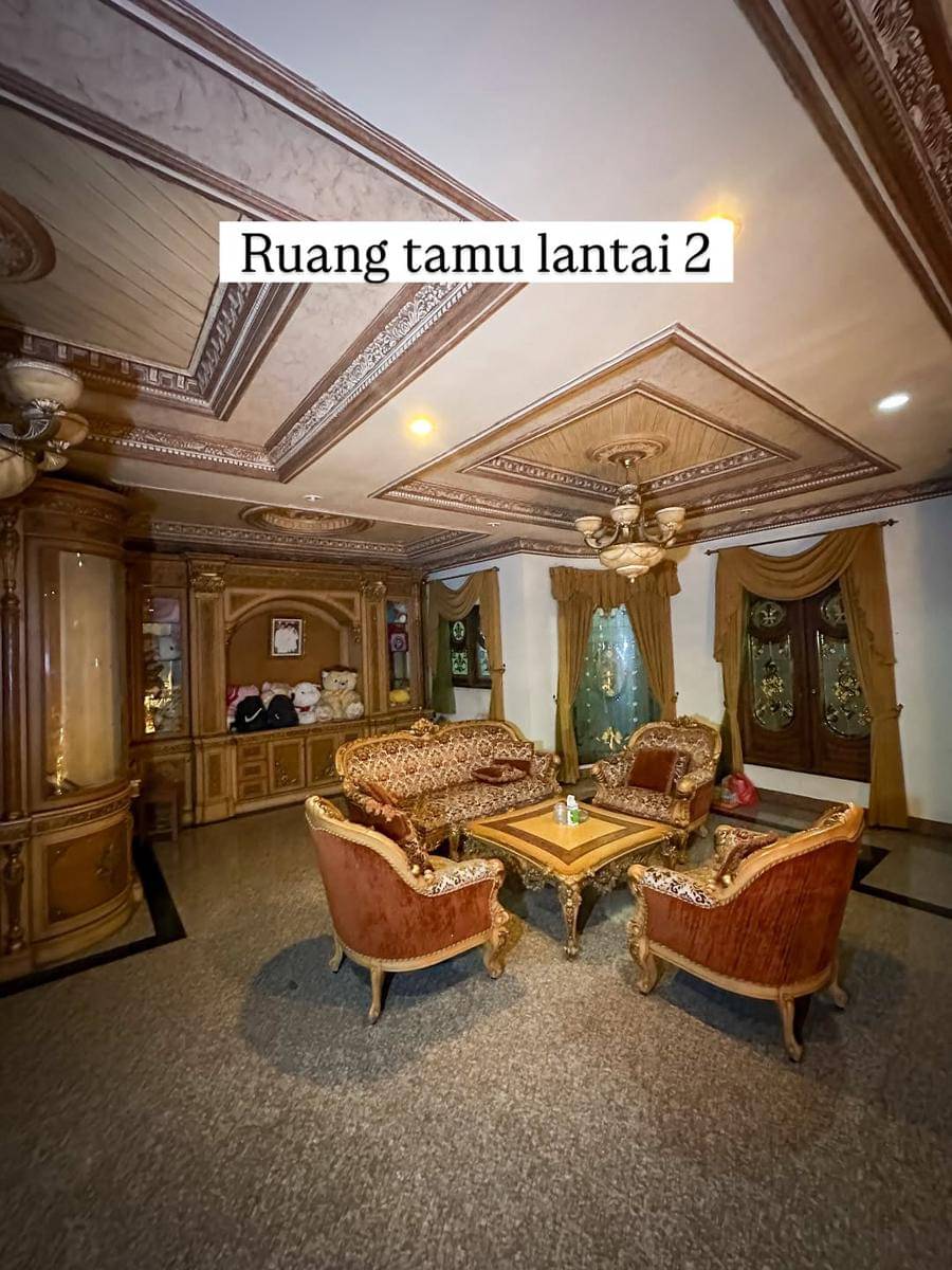 Potret rumah Muzdalifah yang dijual ke Willie Salim