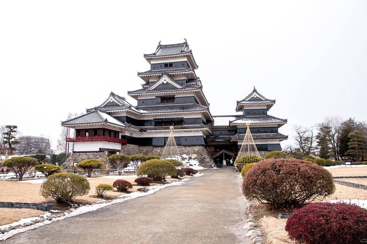 potret Matsumoto Castle