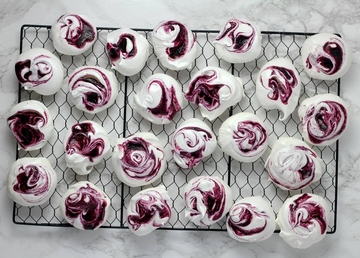 ilustrasi meringue cake