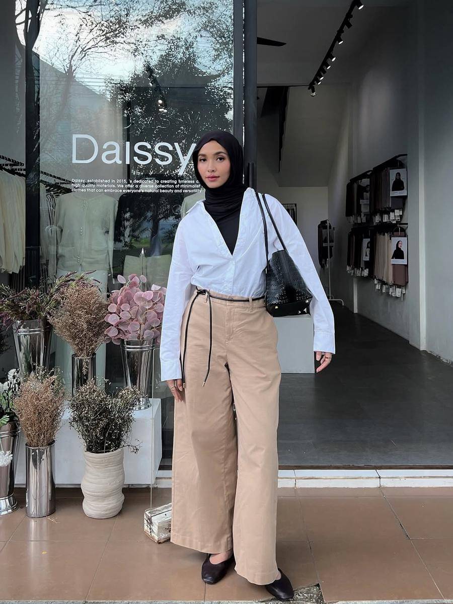 outfit clean look ala Fita Wulansari