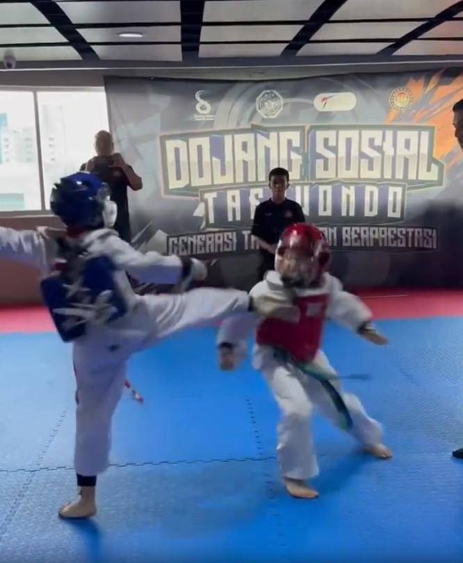 Arsya Hermansyah Juara 1 Kejuaraan Taekwondo (instagram.com/ashanty_ash)