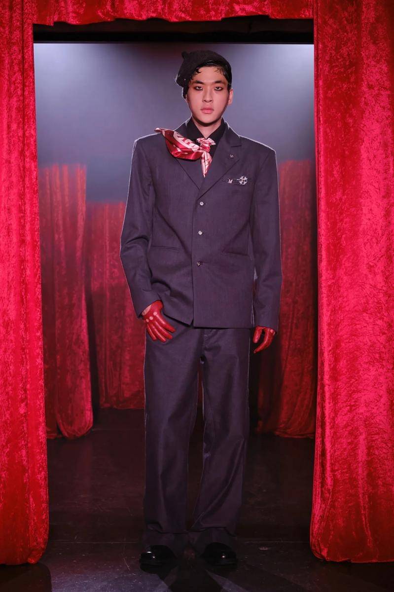 Koleksi MAINS S/S '26 di London Fashion Week