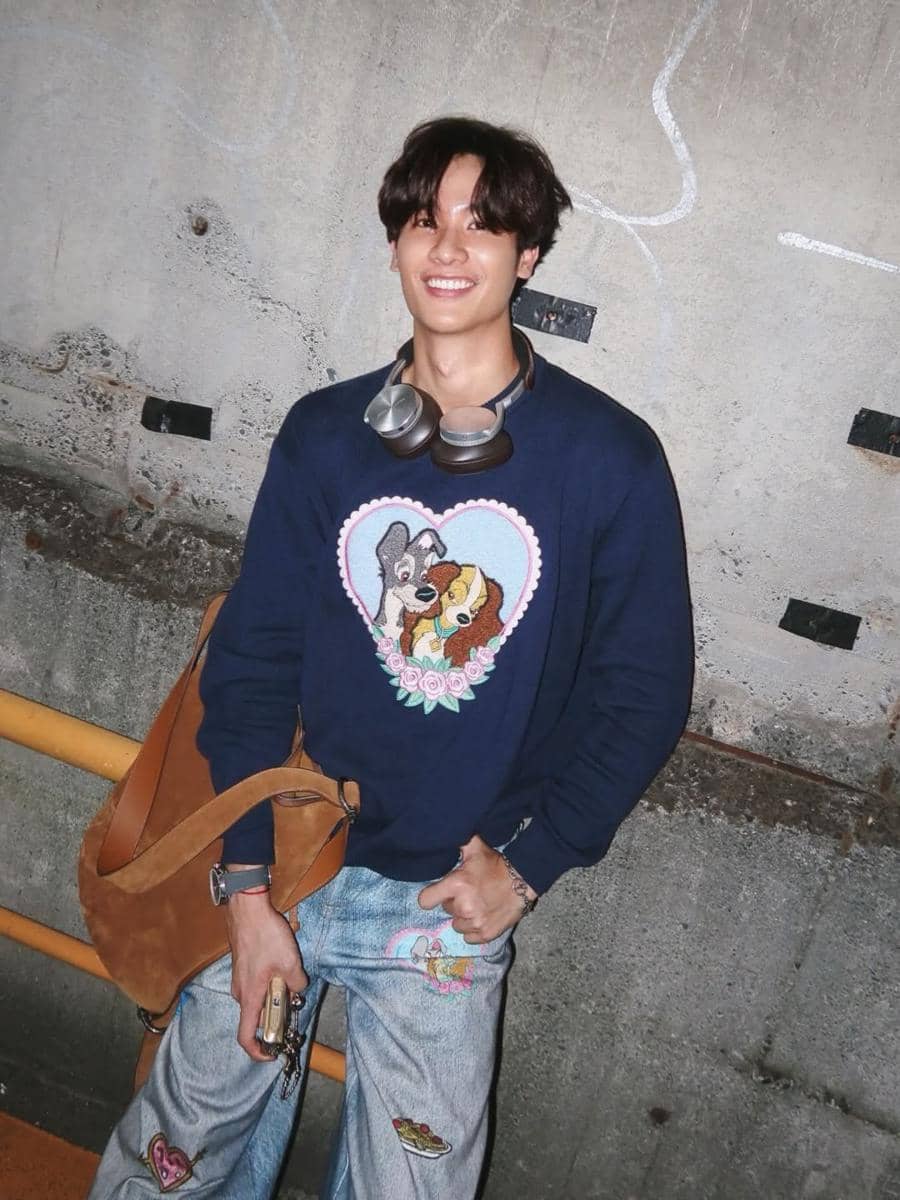 inspirasi outfit Tay Tawan