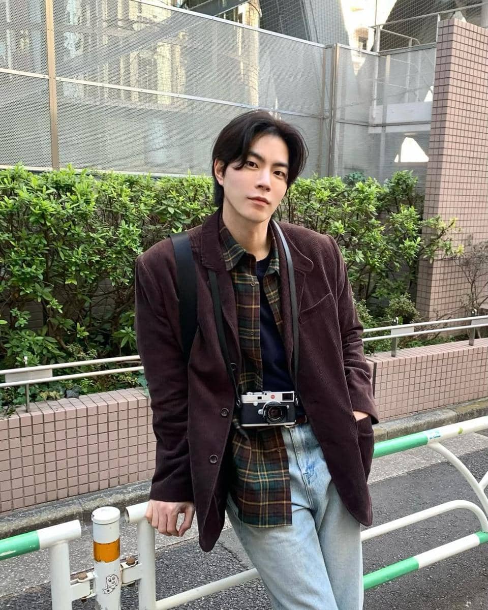 Potret Hong Jong Hyun