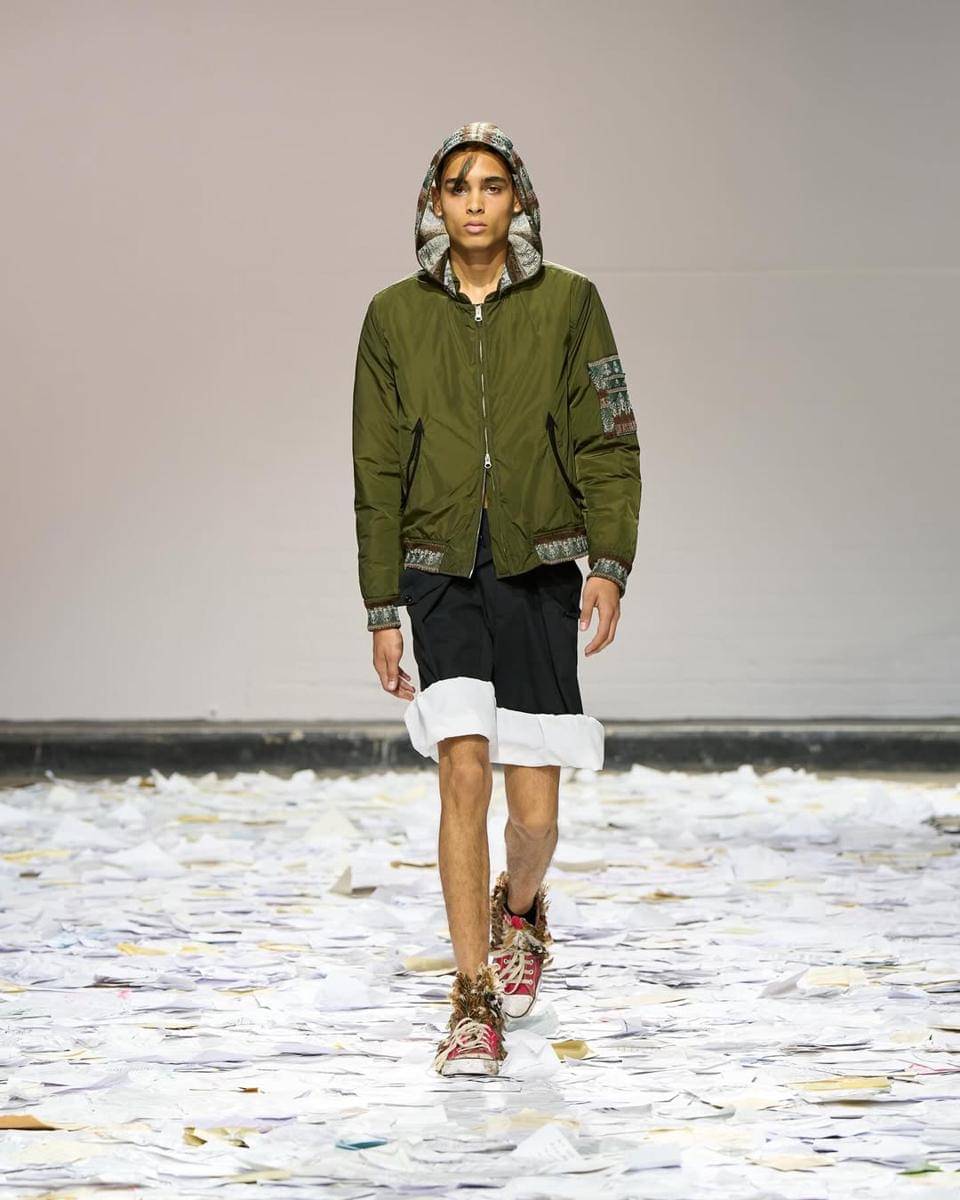 Koleksi Oscar Ouyang S/S '26 di London Fashion Week