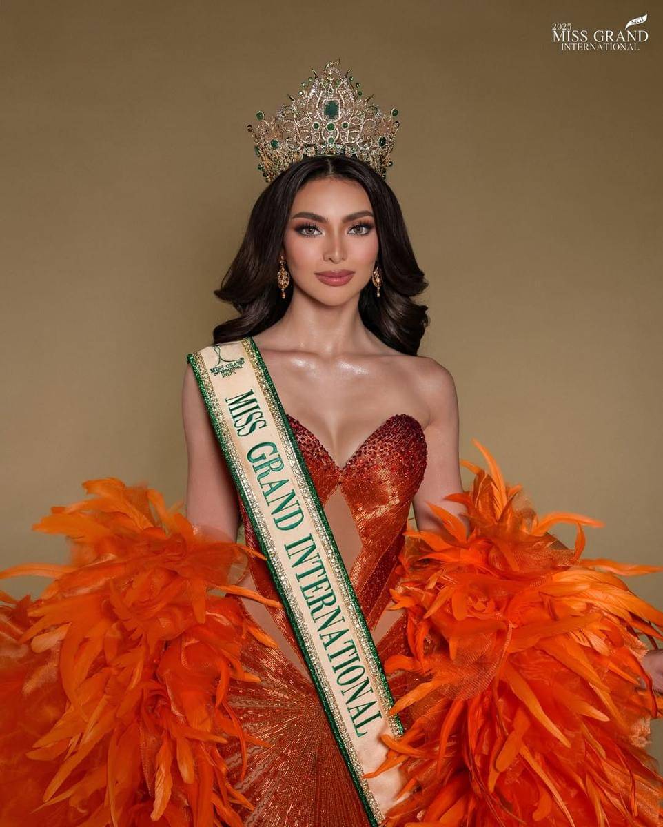 Potret Official Photoshoot Jajaran 10 Besar Miss Grand International 2025