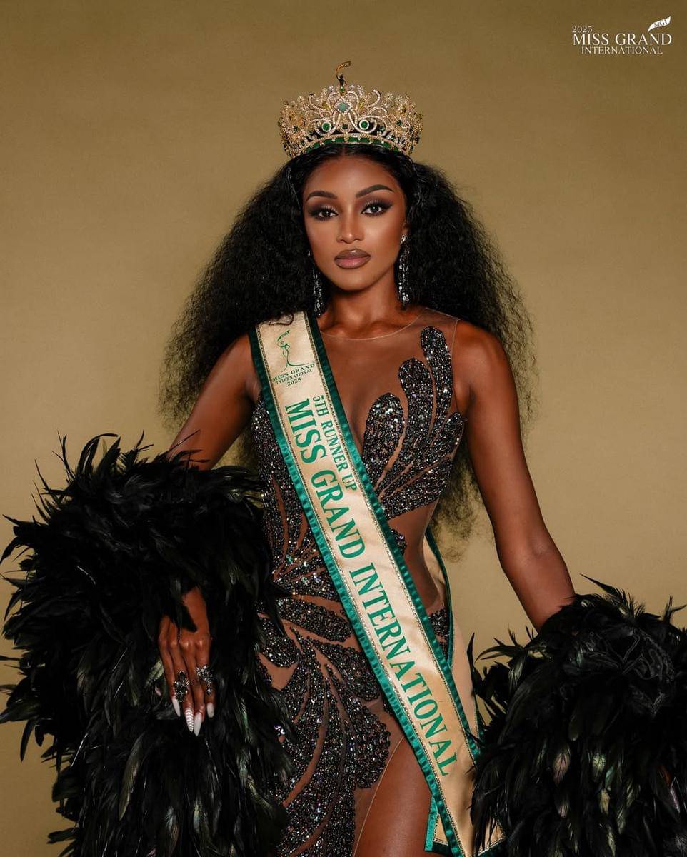 Potret Official Photoshoot Jajaran 10 Besar Miss Grand International 2025