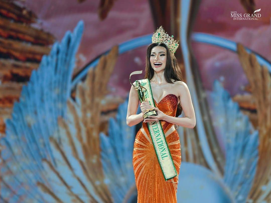 Potret Penobatan Emma Mary Tiglao Sebagai Miss Grand International 2025