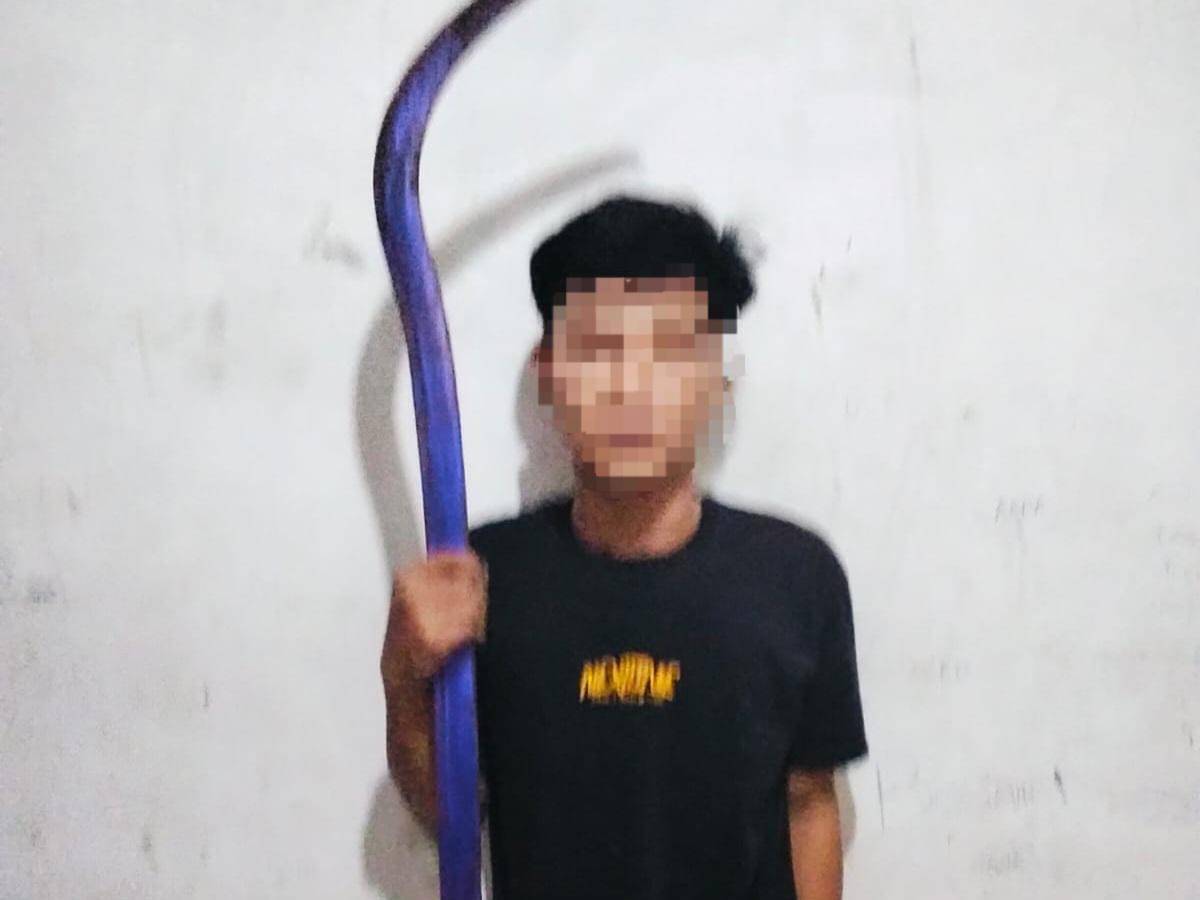 Polisi mengamankan 2 pemuda membawa sajam di Tangerang