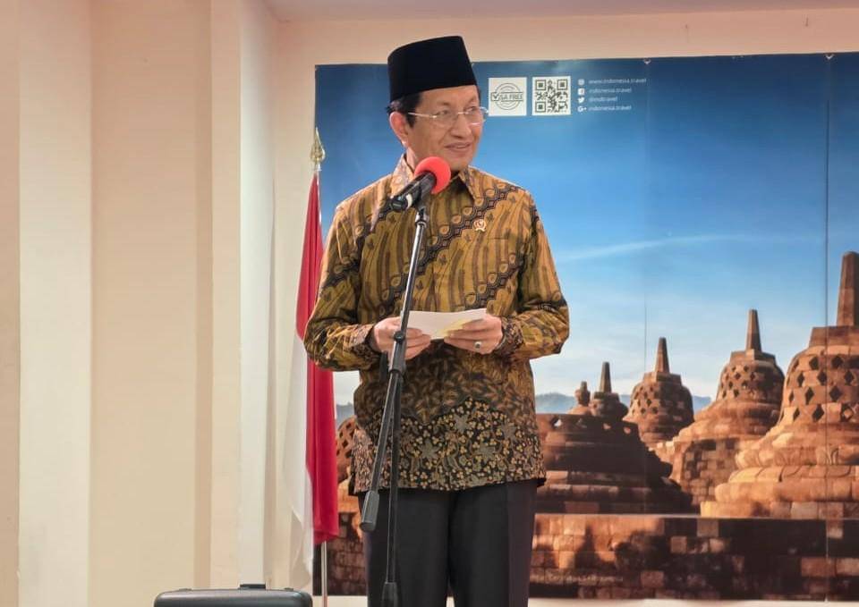 Menag ke Vatikan