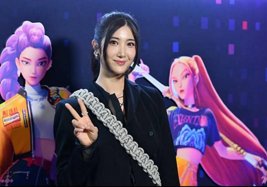 Potret Penyanyi Ejae