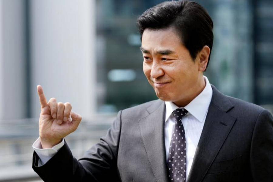 still cut drama Korea The Dream Life of Mr. Kim 