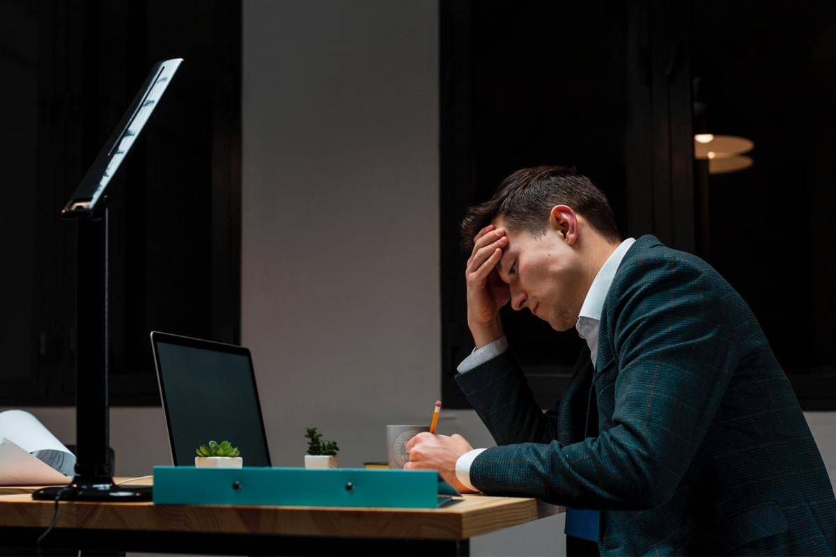 ilustrasi stuck dalam pekerjaan