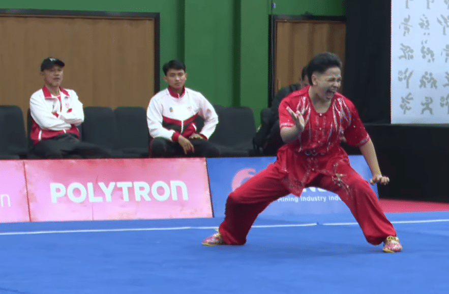 Ni Made Anita Purwaningsih saat berlaga di nomor Nan Quan putri.