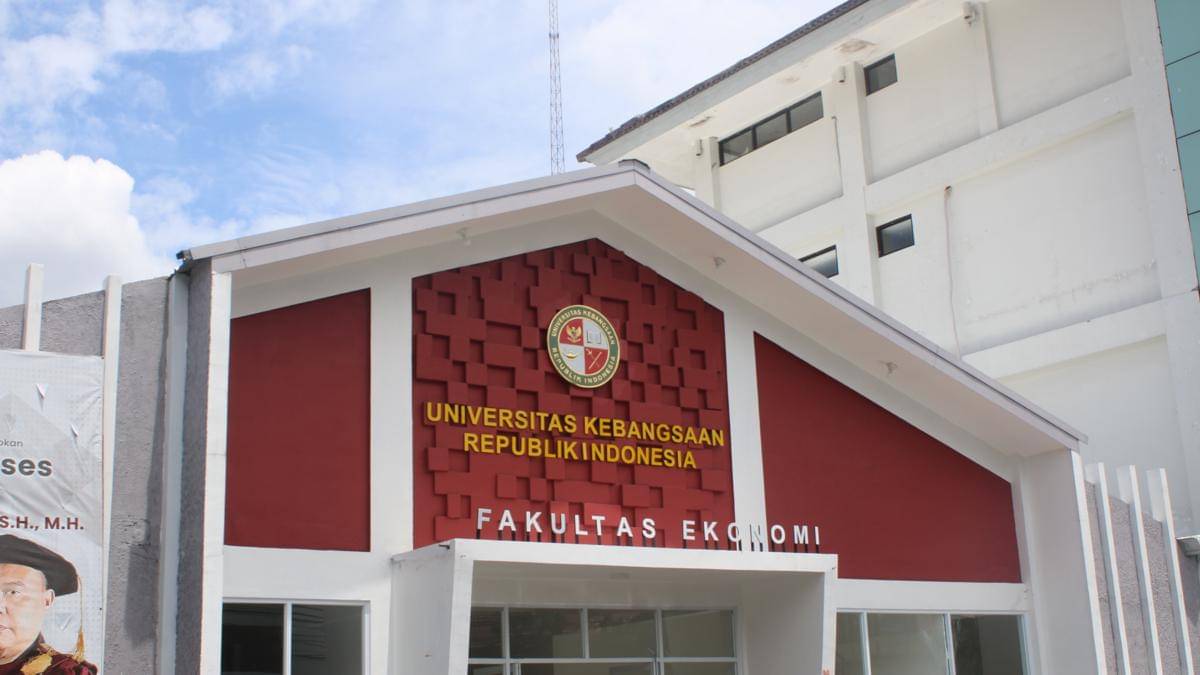 Universitas Kebangsaan Republik Indonesia