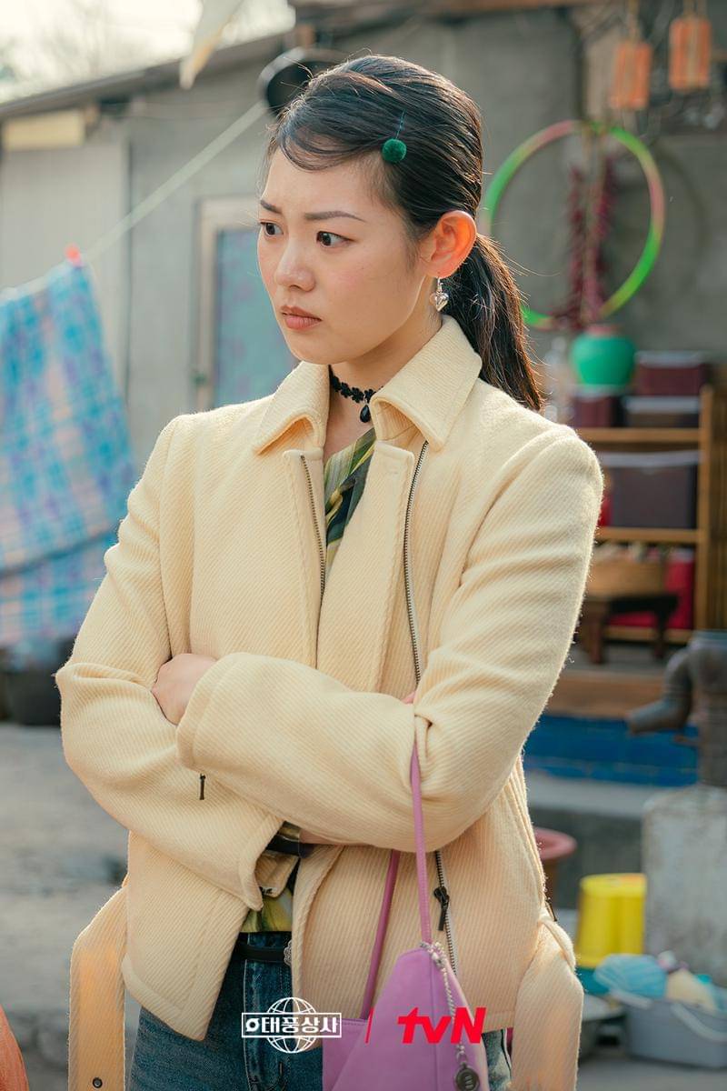 Kwon Han Sol di Typhoon Family