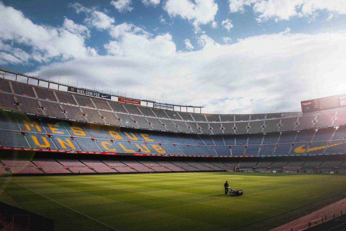 ilustrasi Camp Nou Stadium