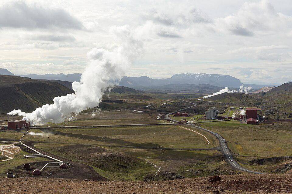 potret Pembangkit Listrik Geotermal Krafla di Islandia
