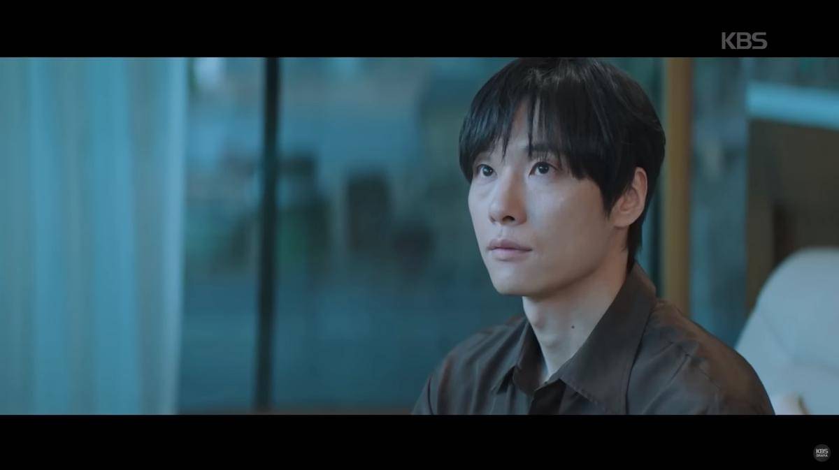 Kim Dong Won di drama Walking on Thin Ice