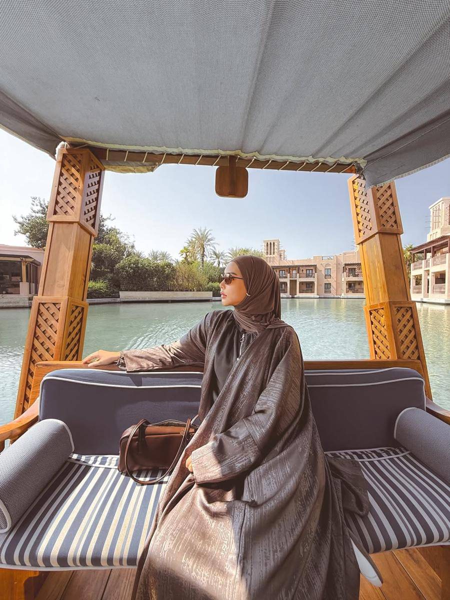 Dara Arafah berkeliling Souk Madinat Jumeirah Dubai